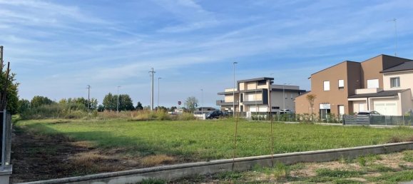  قطعة أرض في San Pietro in Casale, Italy رقم 332332 3