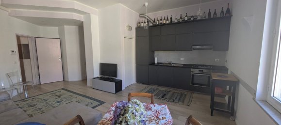 3غرفة شقة في Genoa, Italy رقم 192342 5