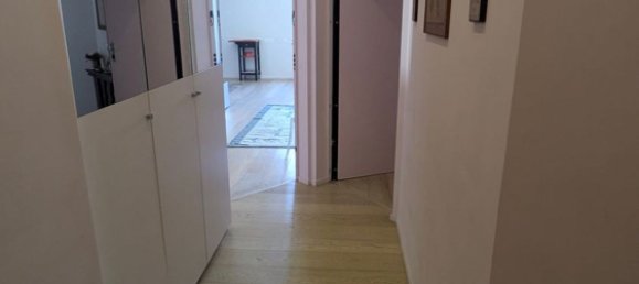 3غرفة شقة في Genoa, Italy رقم 192342 8