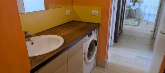 3غرفة شقة في Genoa, Italy رقم 192342 17