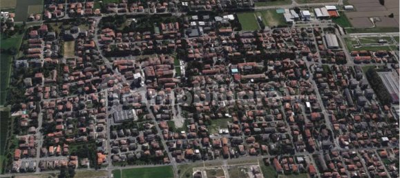 4-salle Bâtiment à Soliera, Italy No. 10857 12