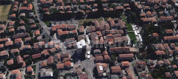 4-salle Bâtiment à Soliera, Italy No. 10857 2