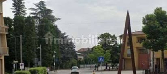 4-salle Bâtiment à Soliera, Italy No. 10857 3