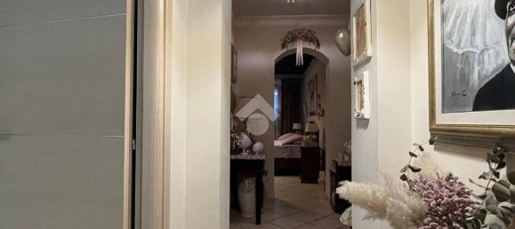 4 Schlafzimmer Haus in Bibbiano, Italy, Nr. 79656 16