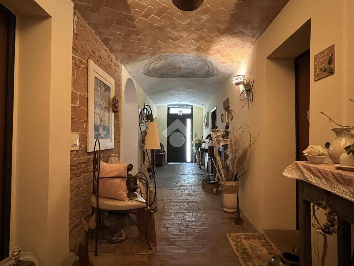 4 Schlafzimmer Haus in Bibbiano, Italy, Nr. 79656