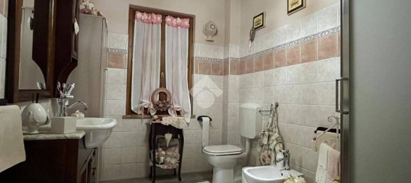 4 Schlafzimmer Haus in Bibbiano, Italy, Nr. 79656 17