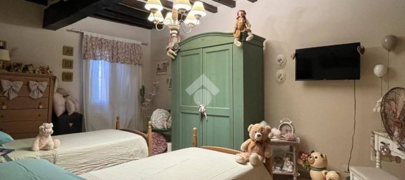 4 Schlafzimmer Haus in Bibbiano, Italy, Nr. 79656 21