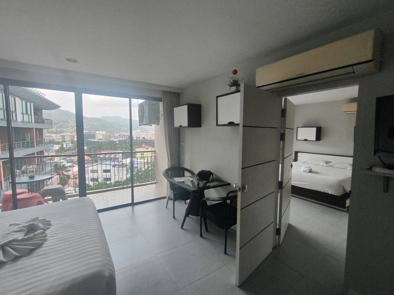 Кондоминиум  с 2 спальнями в Кату, Таиланд № 64821