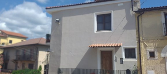 3-Zimmer Haus in Rovito, Italy, Nr. 39460 6