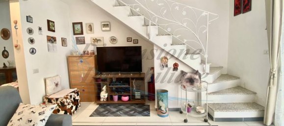 7 rooms House in Cecina, Italy No. 286755 10