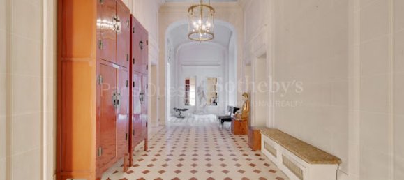 4 bedrooms Duplex in Paris, France No. 162446 17