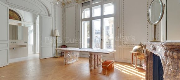 4 bedrooms Duplex in Paris, France No. 162446 9