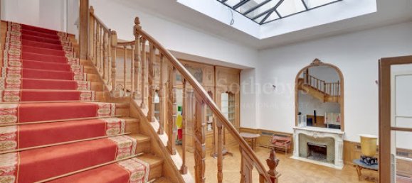 4 bedrooms Duplex in Paris, France No. 162446 11