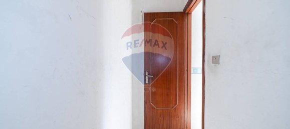 4 bedrooms Apartment in Catania, Italy No. 79694 22