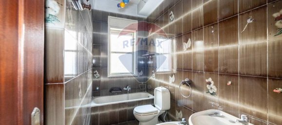 4 bedrooms Apartment in Catania, Italy No. 79694 7