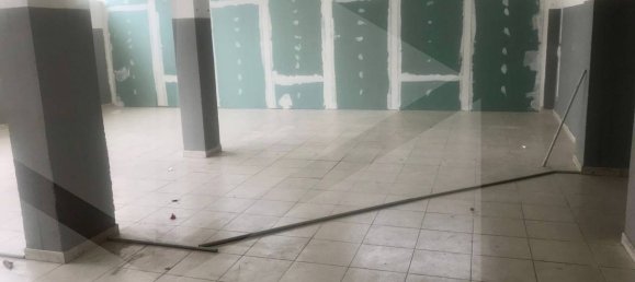 Gewerbliche Immobilie in Ciampino, Italy 164m², Nr. 20804 7