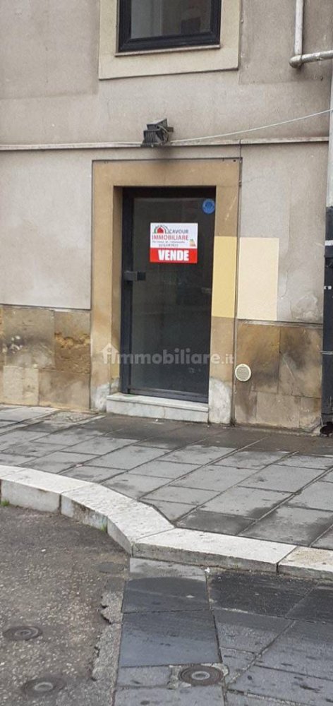 1-salle Propriété commerciale à Caltanissetta, Italy No. 77009