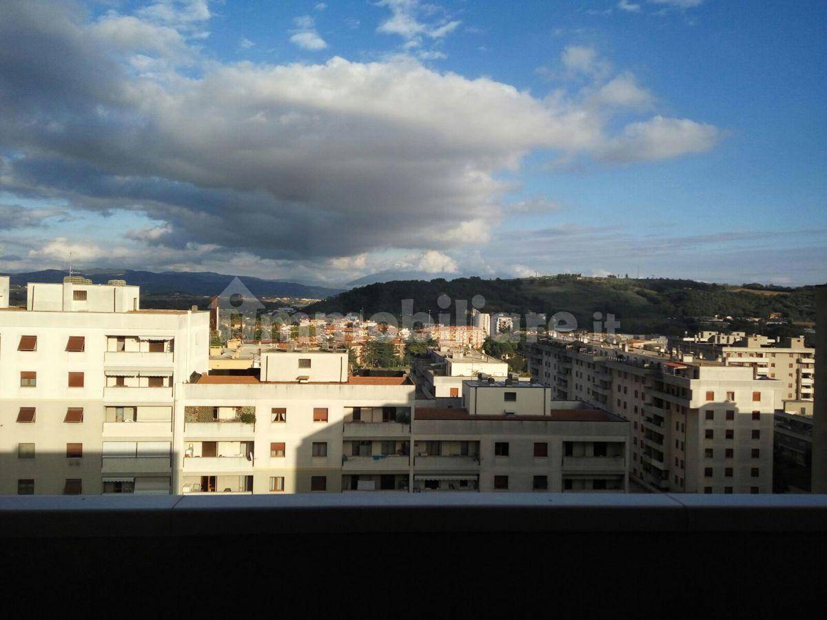 4 rooms Apartment in Perugia, Italy No. 1866