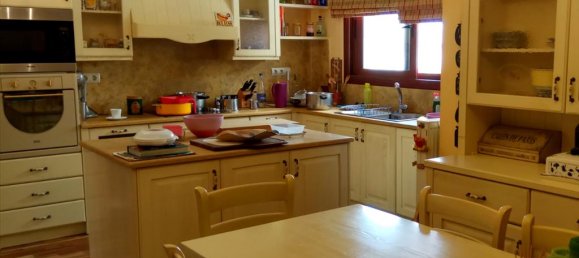 Недвижимость 305м² в Ираклион, Северные Афины, Аттика, Греция № 4764 7