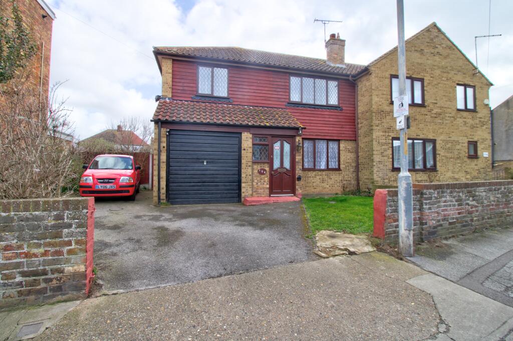 3 bedrooms House in Margate, United Kingdom No. 10787