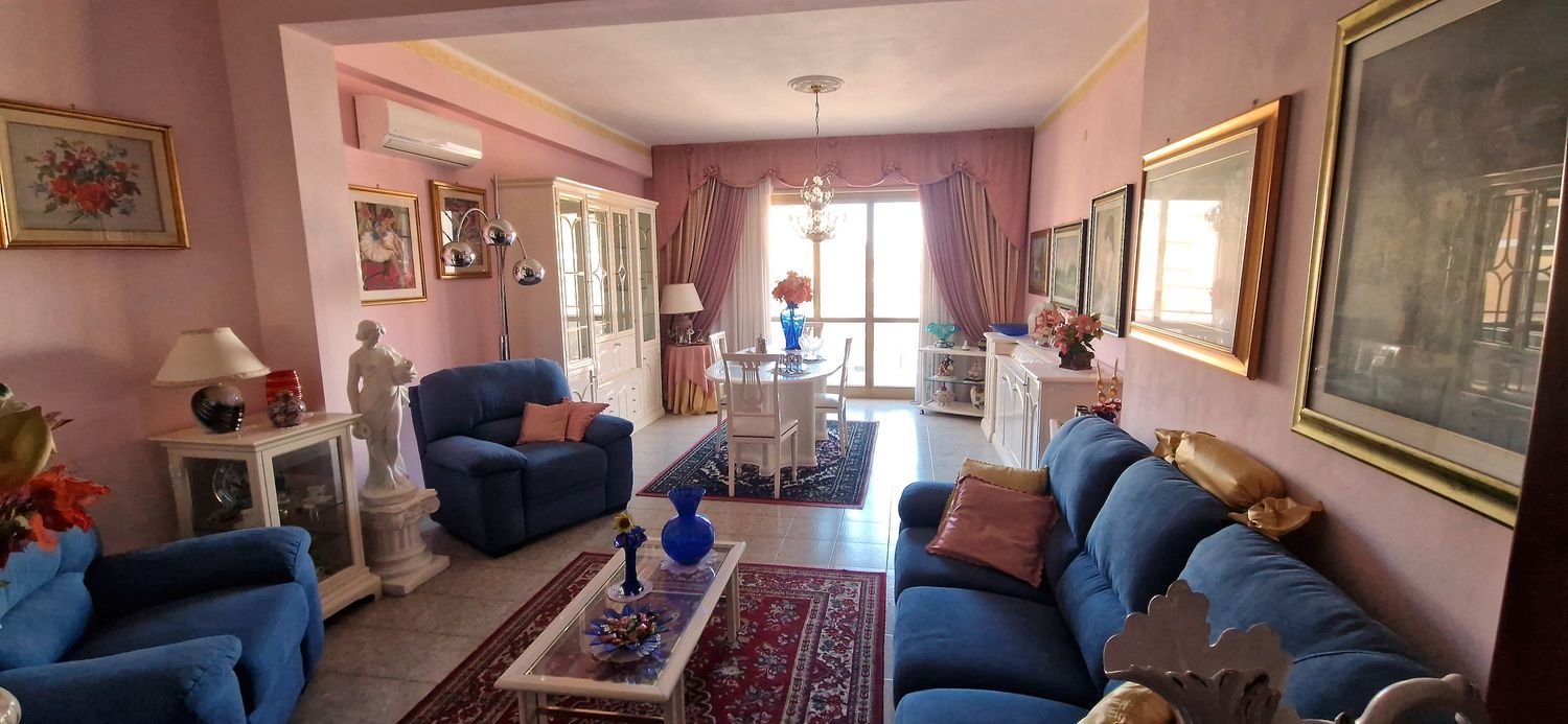 3 rooms Apartment in Latina, Italy No. 266032