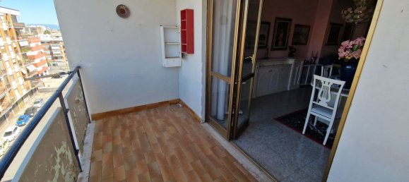 3 rooms Apartment in Latina, Italy No. 266032 12