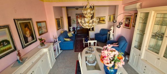 3 rooms Apartment in Latina, Italy No. 266032 6