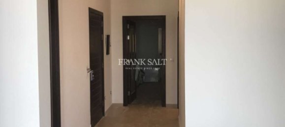 3 Schlafzimmer Wohnung in Sliema, Malta, Nr. 2110 4
