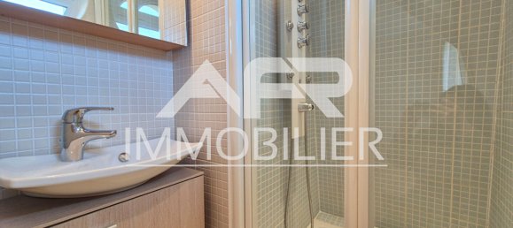 3 bedrooms House in Carrieres-sur-Seine, France No. 129620 9