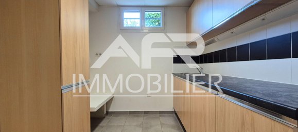 3 bedrooms House in Carrieres-sur-Seine, France No. 129620 15