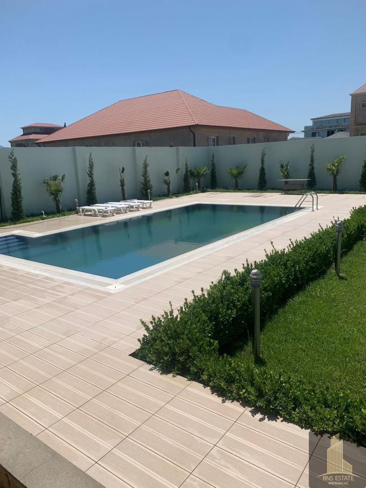 6 bedrooms House in Sabunchu, Azerbaijan No. 1152