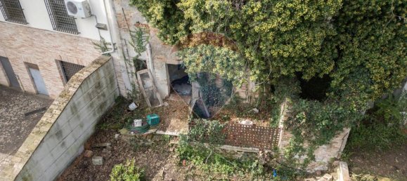 Apartamento de 3 habitaciónes en Monte San Vito, Italy No. 7086 2