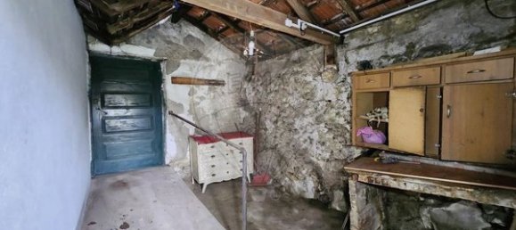 2 bedrooms House in Vouzela, Portugal No. 19512 6