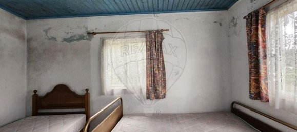 2 bedrooms House in Vouzela, Portugal No. 19512 4