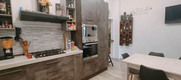 4 bedrooms House in Borgo San Lorenzo, Italy No. 324615 7