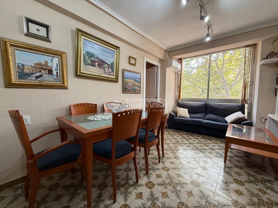 3 bedrooms Apartment in Valencia, Spain No. 247435