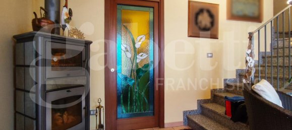 2 bedrooms House in Gerenzano, Italy No. 364176 6