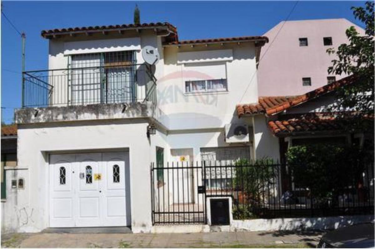 Земельный участок 199м² в Трес де Фебреро, Аргентина № 115099