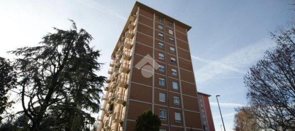 Garage à Turin, Italy 14m² No. 313316 2