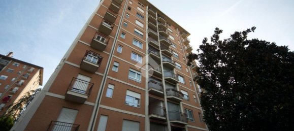 Garage à Turin, Italy 14m² No. 313316 3