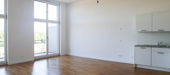 Квартира с 2 комнатами в Лихтерфельде, Германия № 342892 7