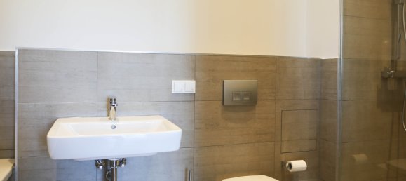 Квартира с 2 комнатами в Лихтерфельде, Германия № 342892 4