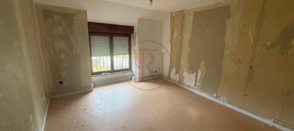 Bâtiment à Haute-Saône, France 270m² No. 301295 4