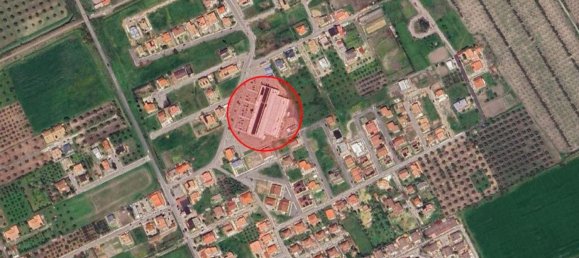 104m² Commercial property in Cropani, Italy No. 374924 11