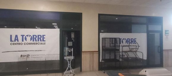 104m² Commercial property in Cropani, Italy No. 374924 3