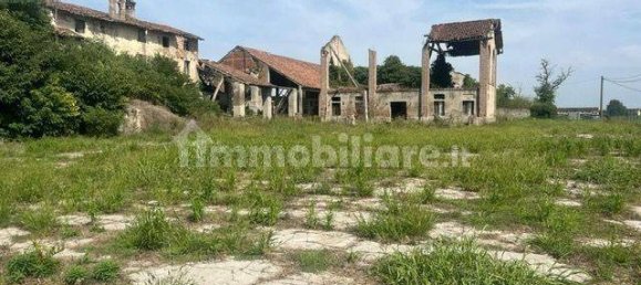 Grundstück in Corte Palasio, Italy 7600m², Nr. 372181 16