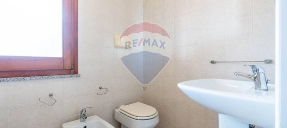 5 rooms House in Capoterra, Italy No. 36734 19