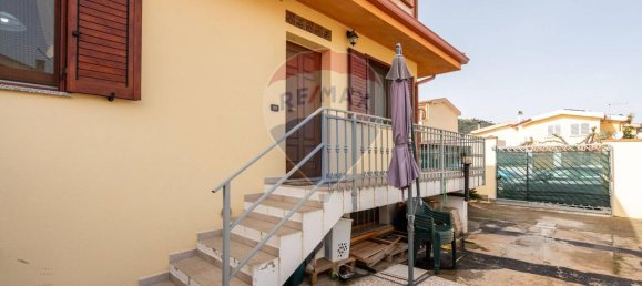 5 rooms House in Capoterra, Italy No. 36734 6