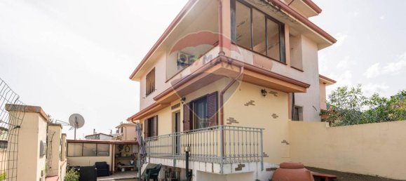 5 rooms House in Capoterra, Italy No. 36734 2