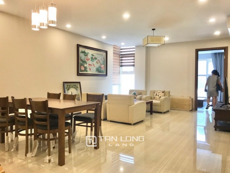 3 Schlafzimmer Wohnung in Tay Ho, Vietnam, Nr. 884